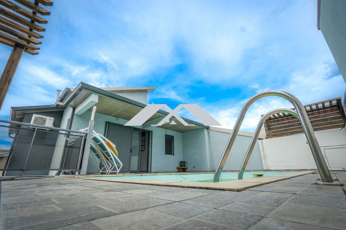 Maison à LE TAMPON