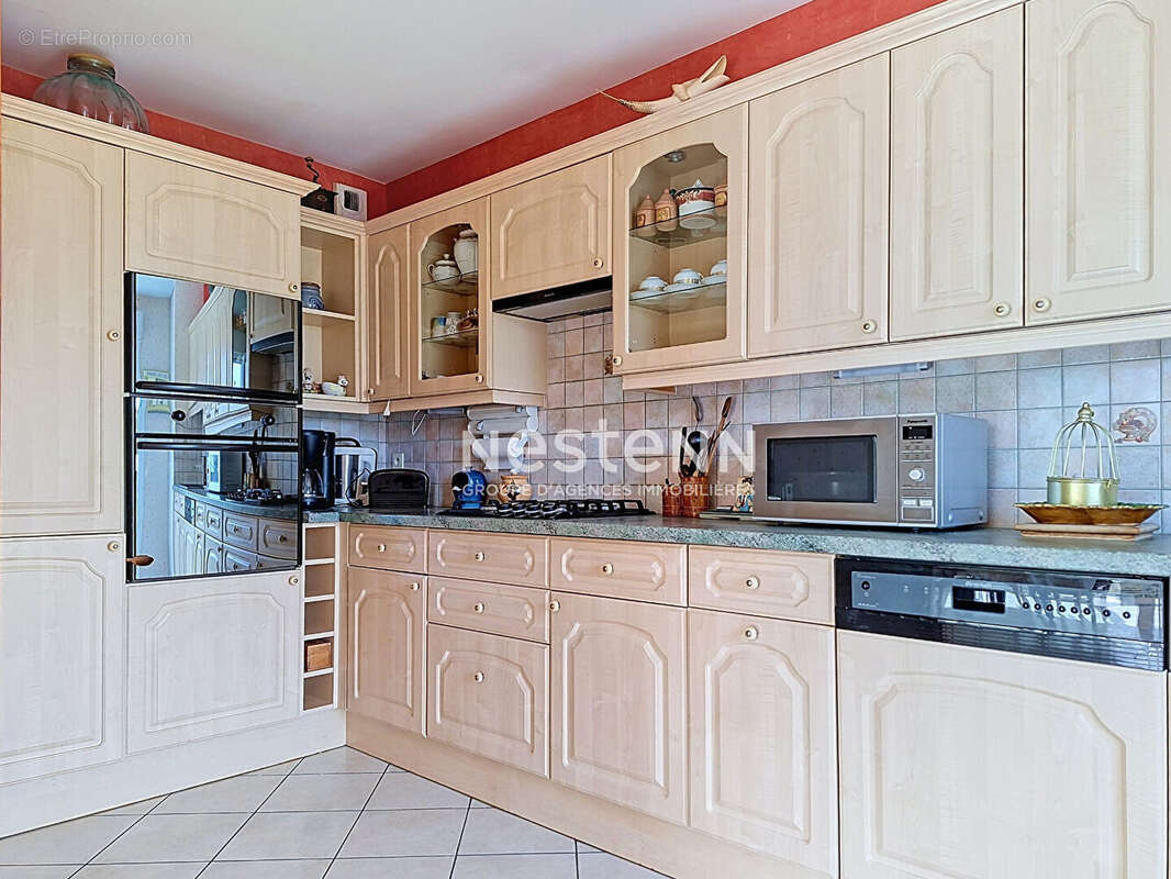 Appartement à SAINTE-LUCE-SUR-LOIRE