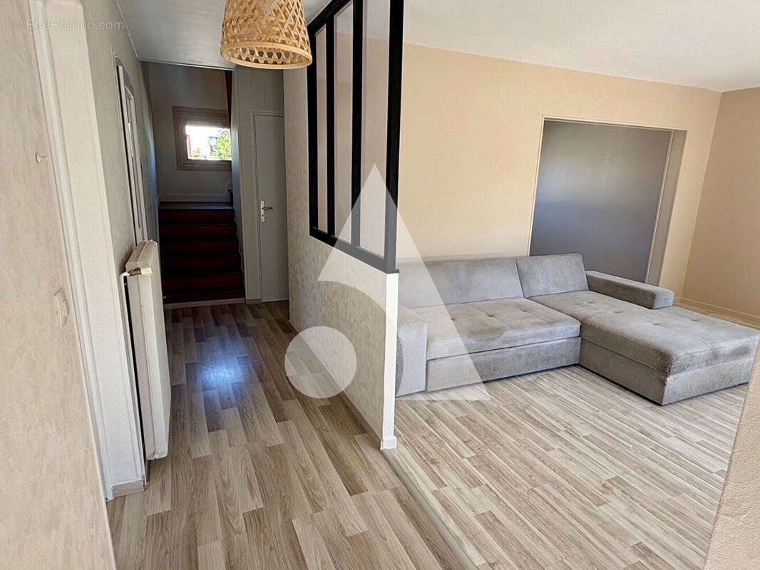 Maison à CONTRISSON