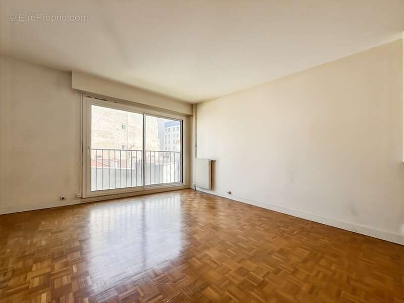 Grand studio à fort potentiel saint-jacques / denfert-rochereau paris 14eme arrondissement (75) - photo 2