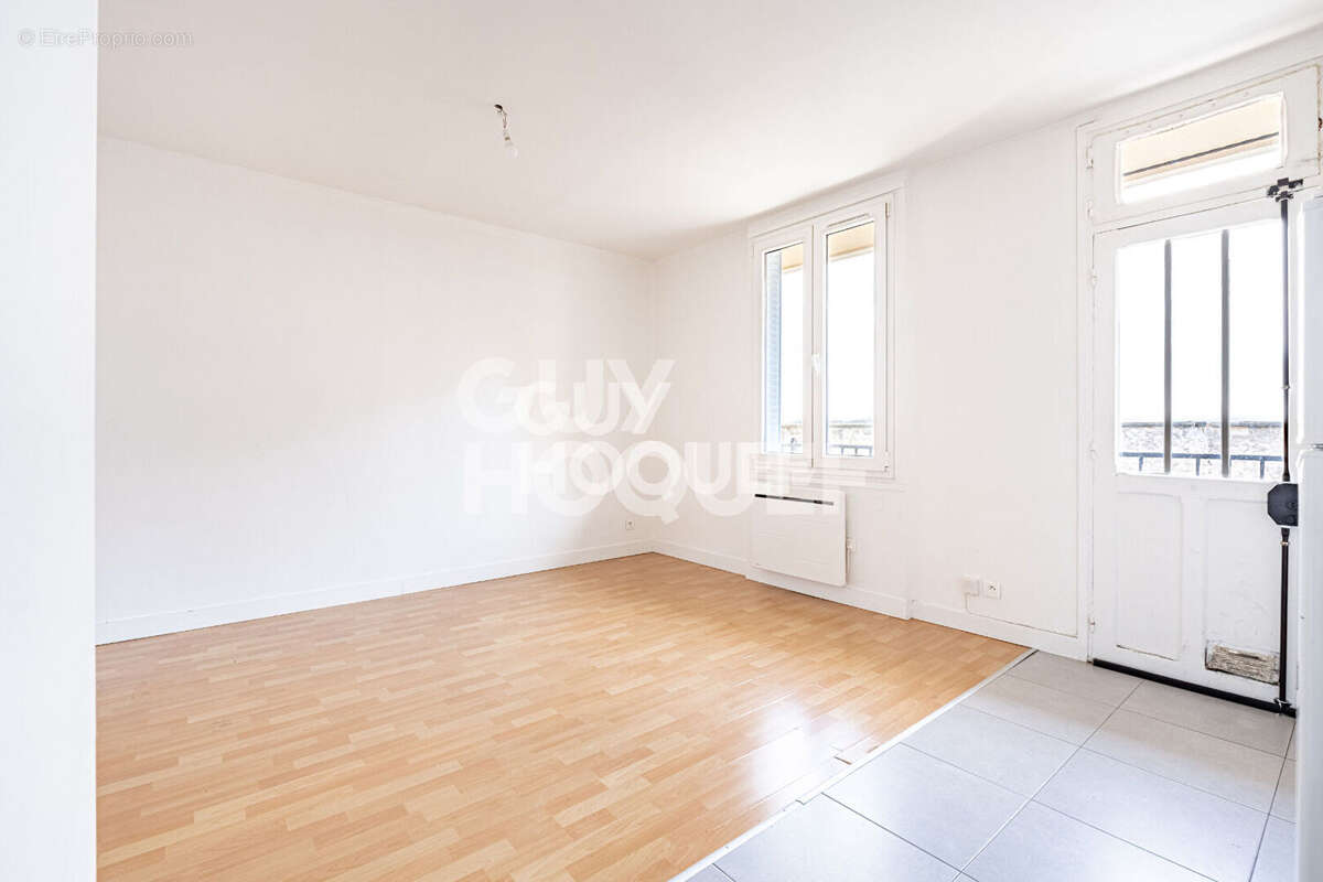 Appartement à CLICHY