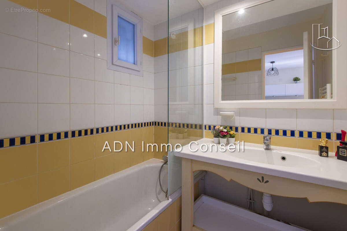 Appartement à MALLEMORT