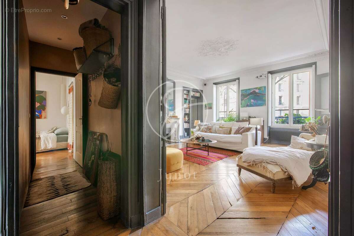 Appartement à PARIS-9E