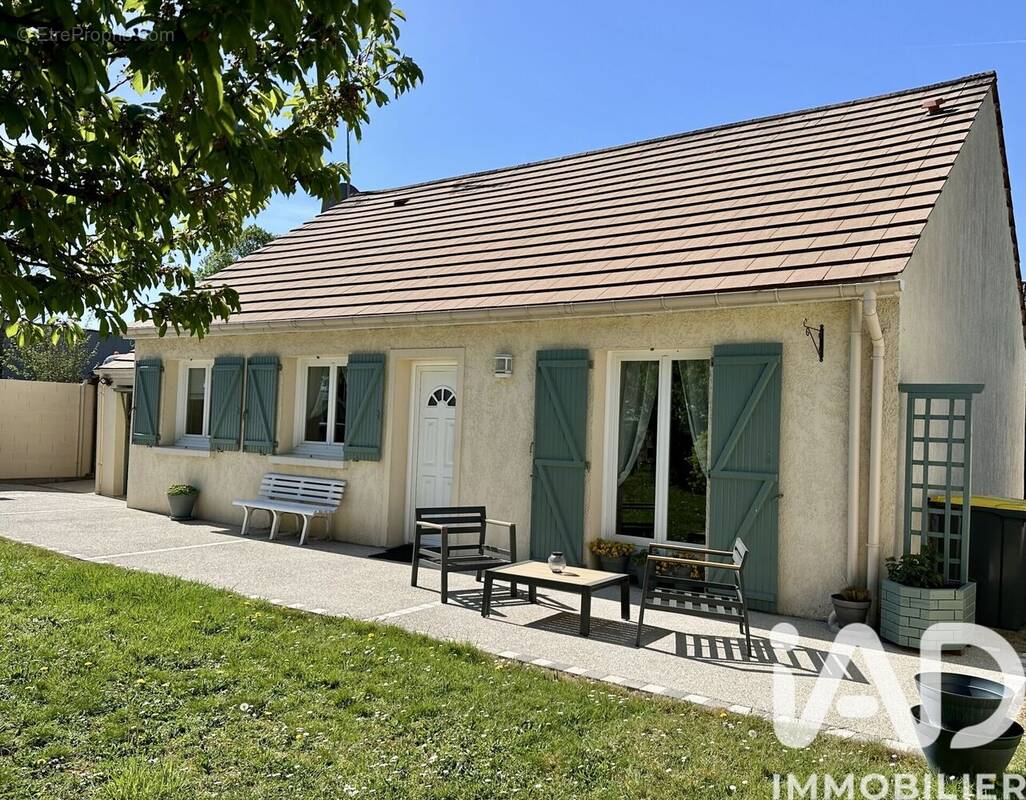 Photo 1 - Maison à VILLECRESNES