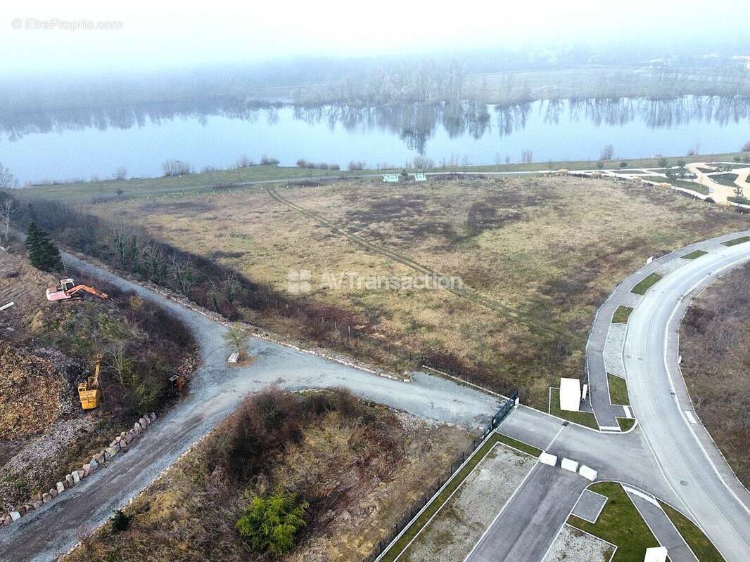 Terrain à ENSISHEIM