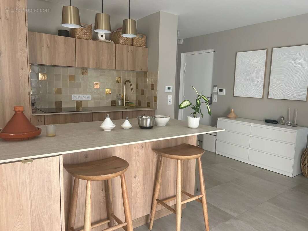 Appartement à CHENNEVIERES-SUR-MARNE