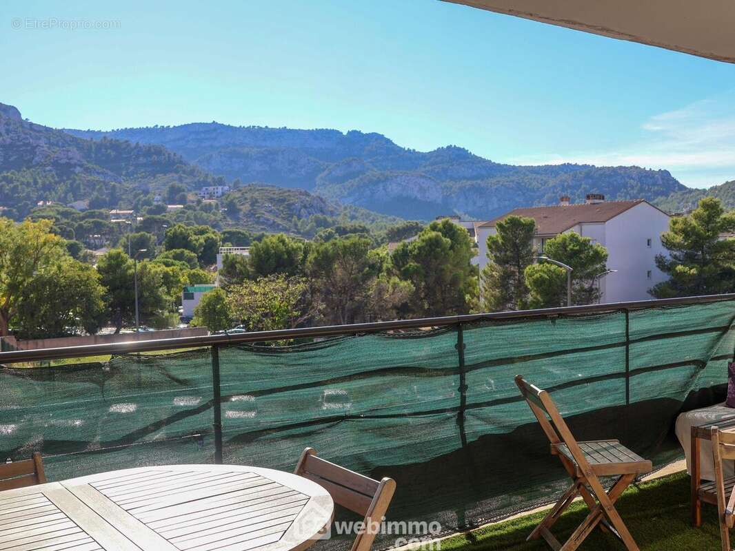 Appartement à MARSEILLE-9E