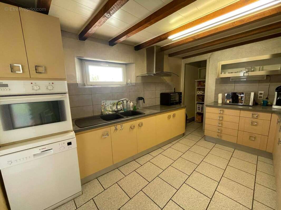 Maison 130 m² à Merinchal  - photo 5