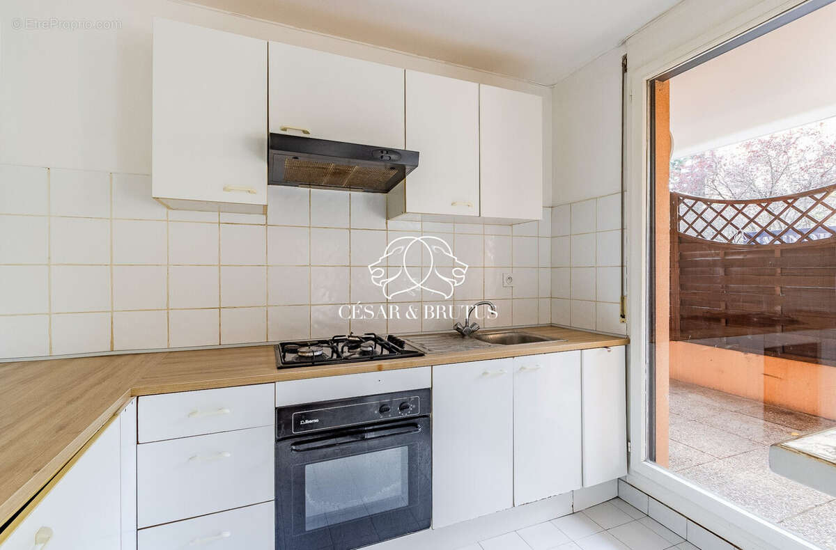 Appartement à SAINTE-FOY-LES-LYON