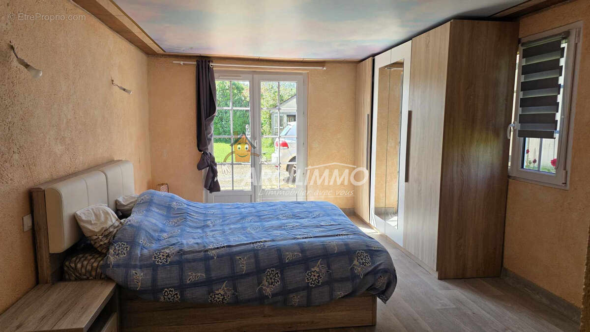 Maison à CONNERRE