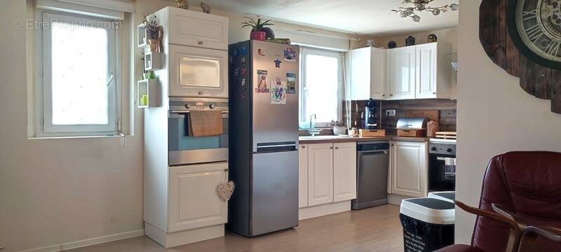 Appartement à GRENAY