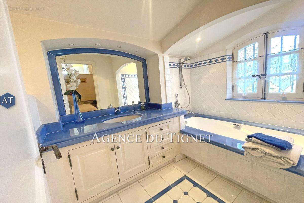 Maison à SPERACEDES