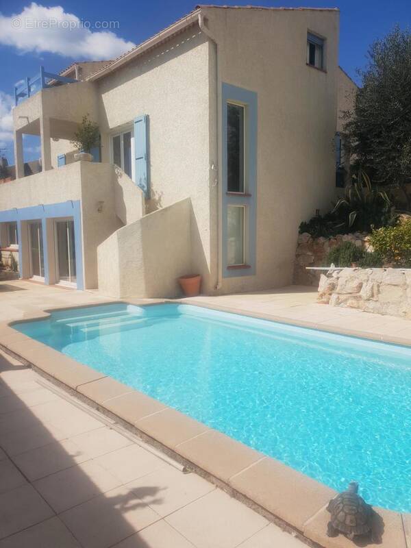 Photo 1 - Maison à CARNOUX-EN-PROVENCE