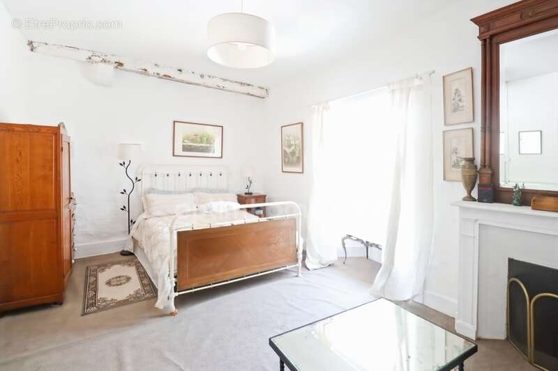 Maison à MAGNAC-LAVAL