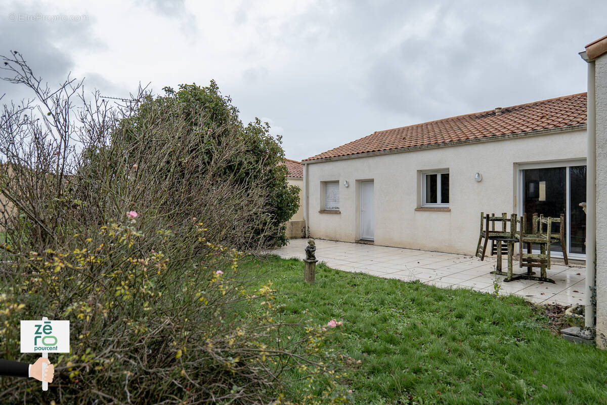 Maison à LE POIRE-SUR-VIE