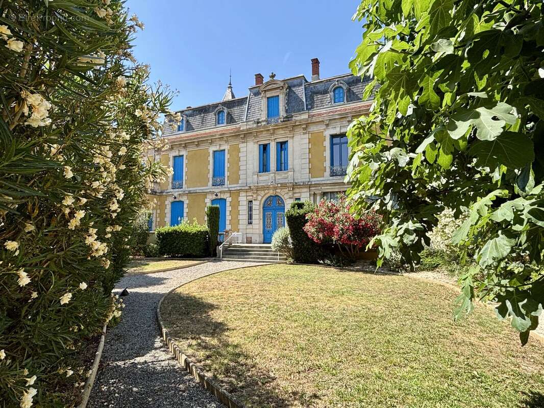 Maison à OLONZAC