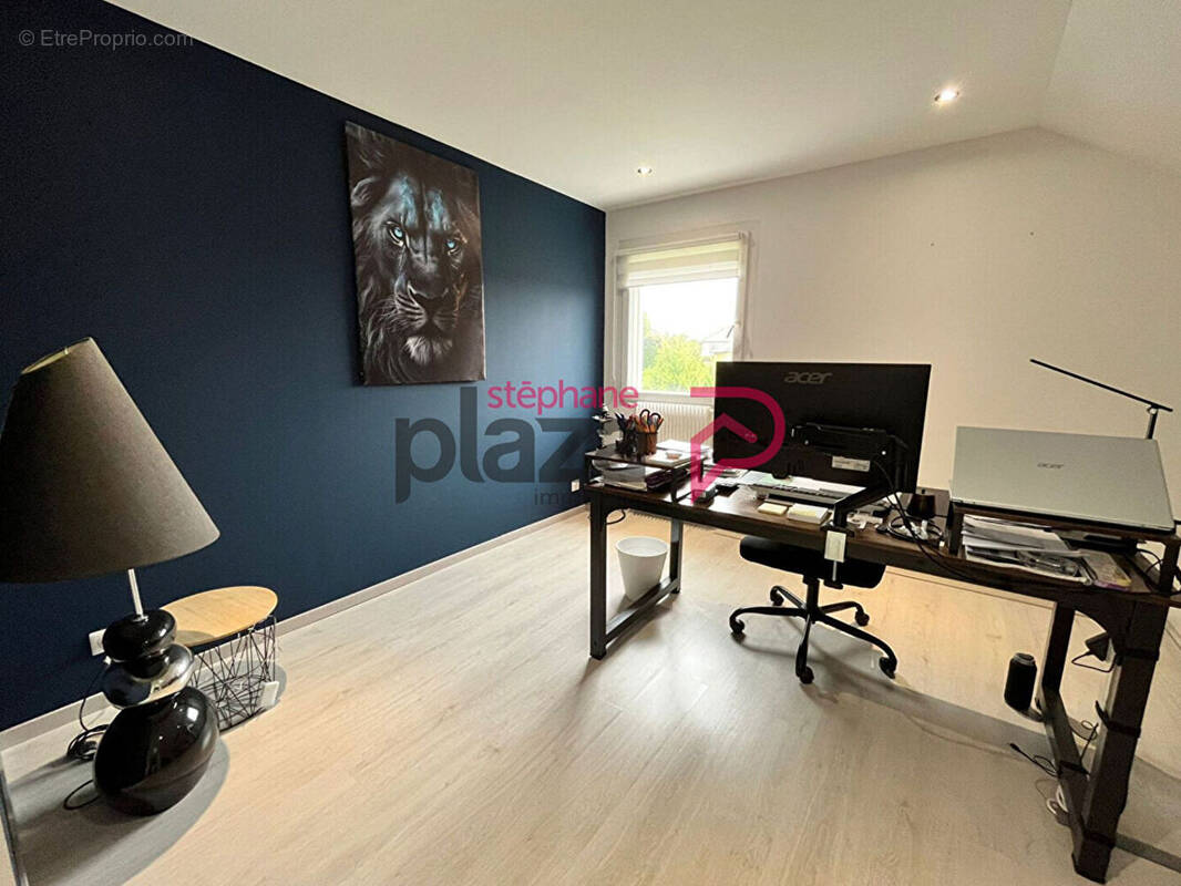 Maison à CHAMPAGNOLE