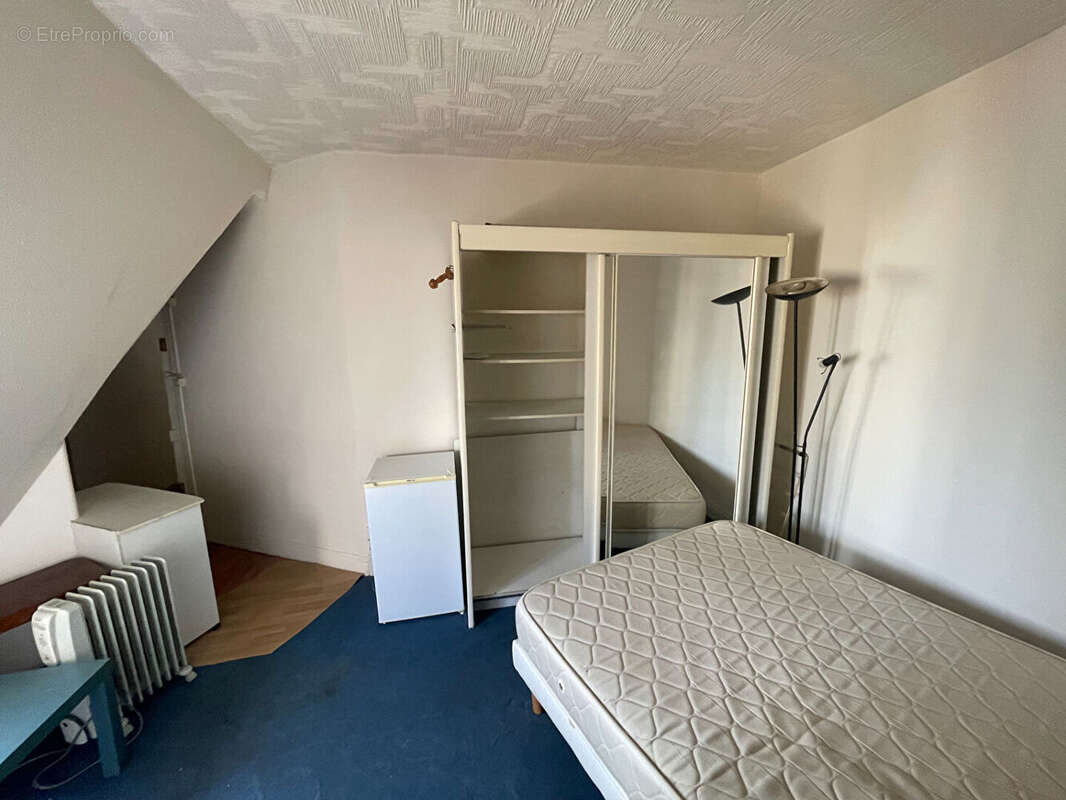 Appartement Paris 1 pièce(s) 13.73 m2 - photo 4