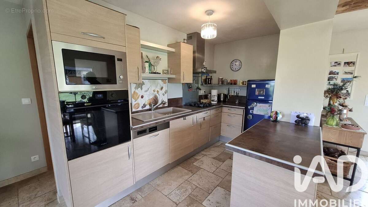 Maison 90 m² à Courdemanche  - photo 6