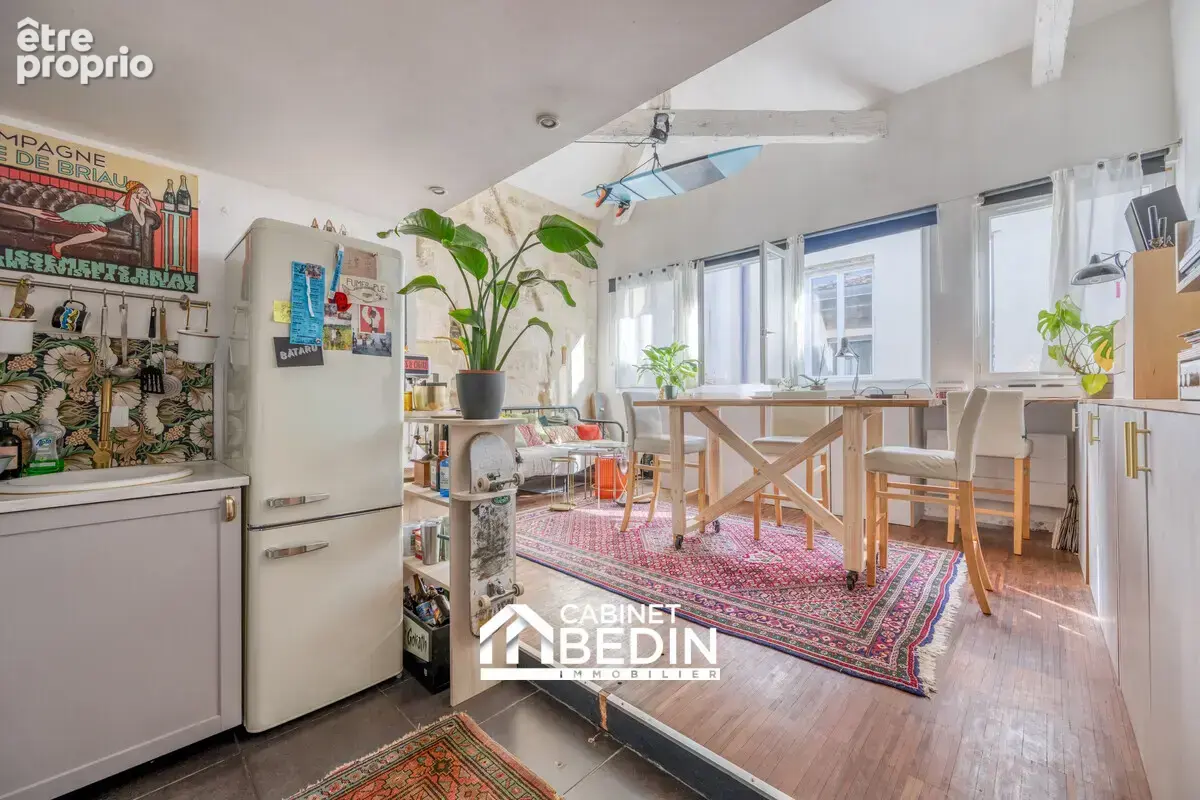 Appartement à BORDEAUX