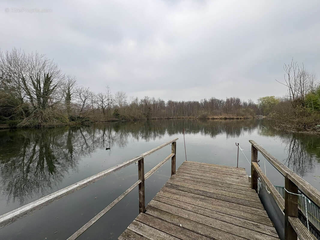 Maison à BRAY-LES-MAREUIL