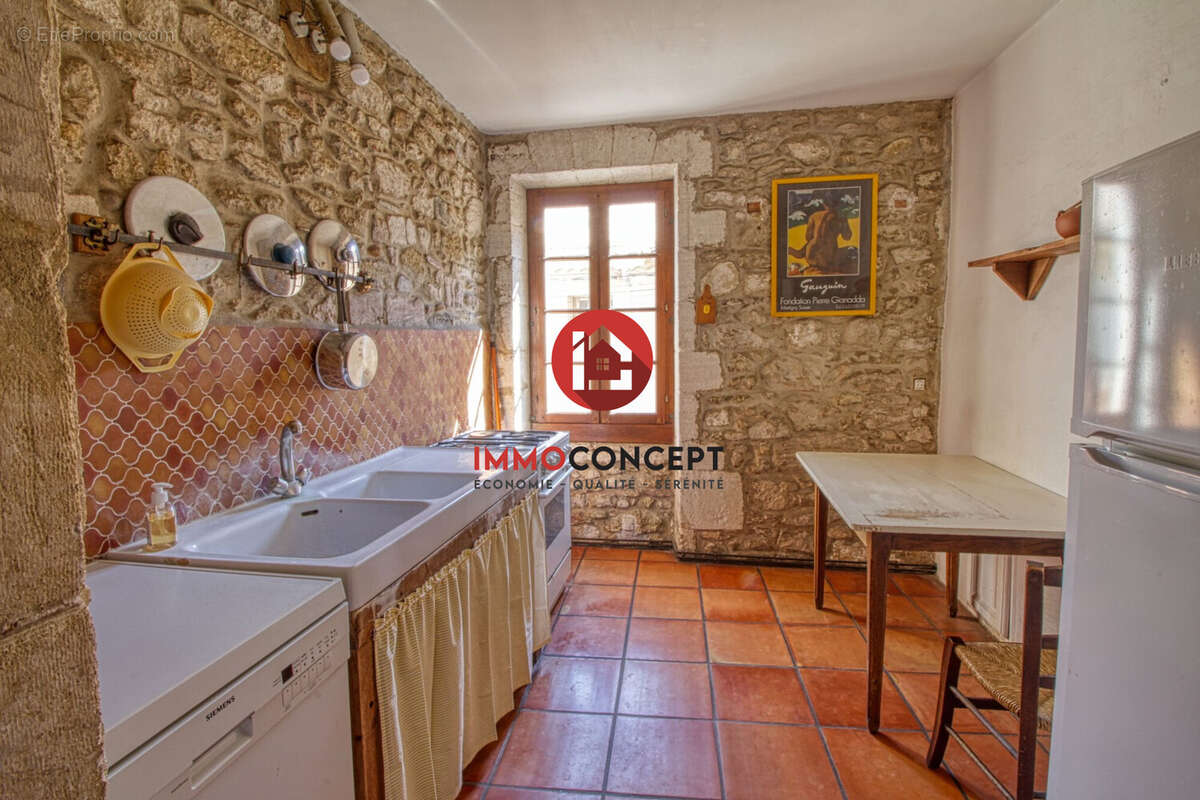 Maison à PUJAUT