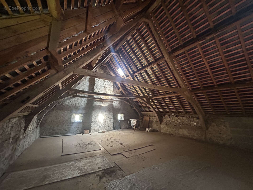 Maison à SAINT-ANGEL