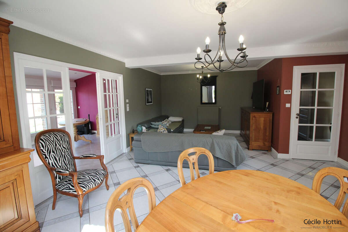 Maison à ROOST-WARENDIN