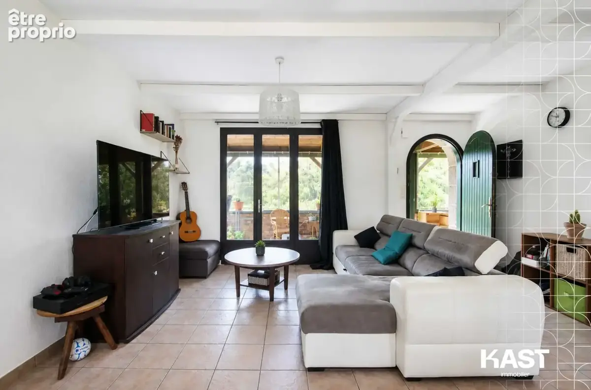 Maison 5 pièces 118 m² à vendre à La Bouexiere (35340) - photo 2