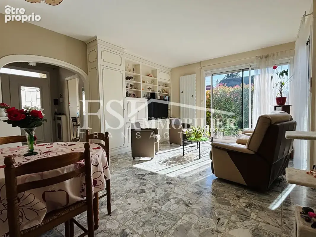 Maison d'Architecte - Saint Leu La Foret 7 pièces 149 m2 - Proche gare - secteur pavillonnaire - photo 2