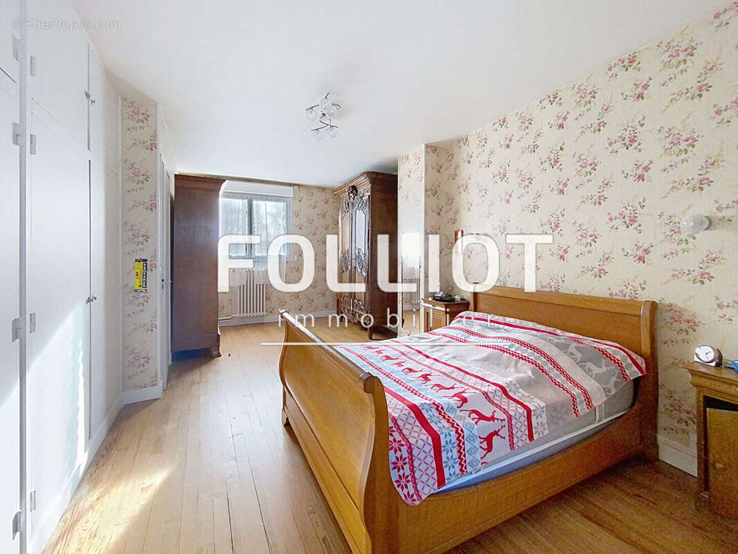 Maison à VILLERS-BOCAGE