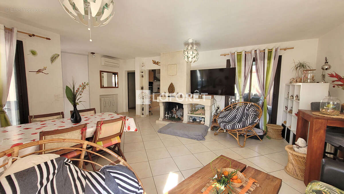 Appartement à CASTELNAU-LE-LEZ
