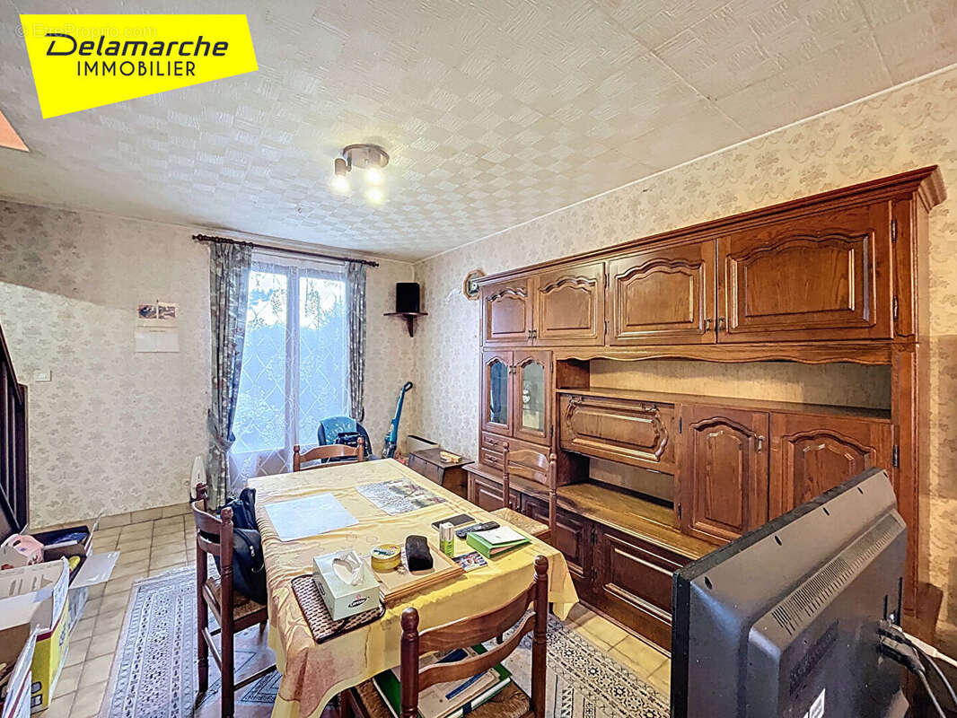 Maison à SAINT-SAUVEUR-LA-POMMERAYE