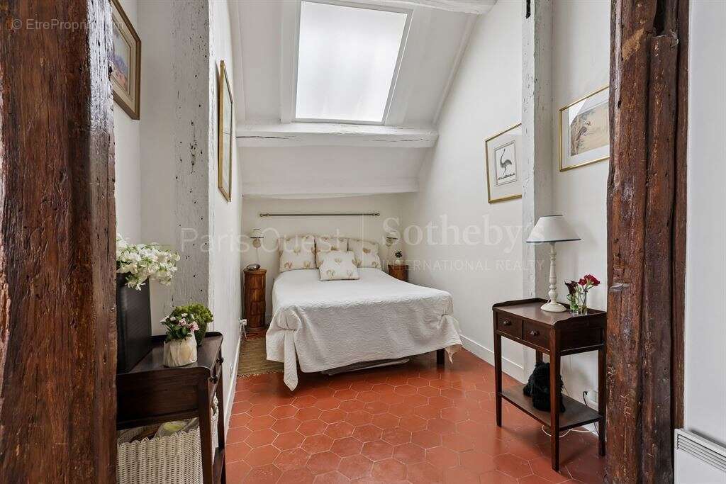 Appartement à PARIS-5E
