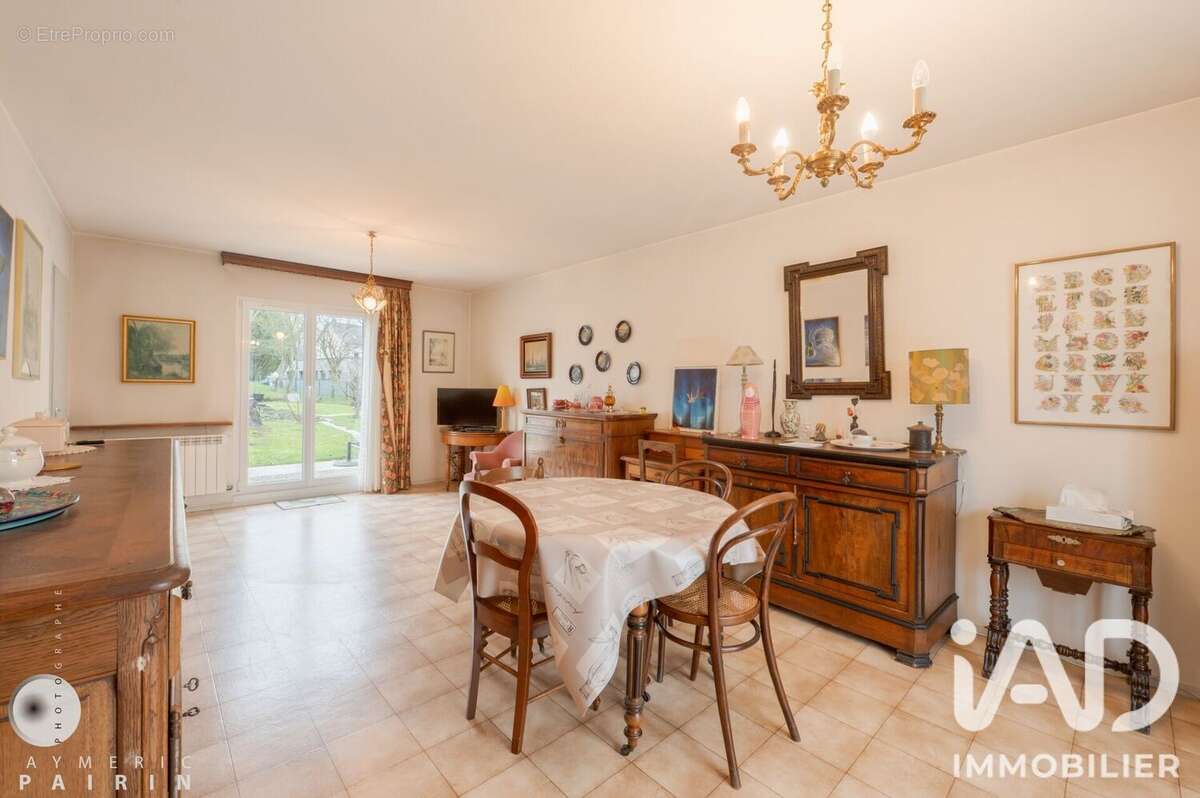 Maison 136 m² à Peltre  - photo 3