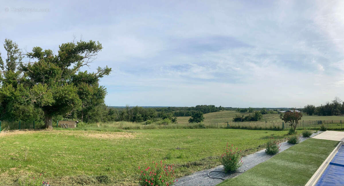 Maison à SAINT-AULAYE