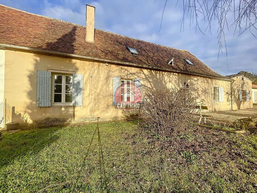 Maison à SAINT-PIERRE-D'EYRAUD