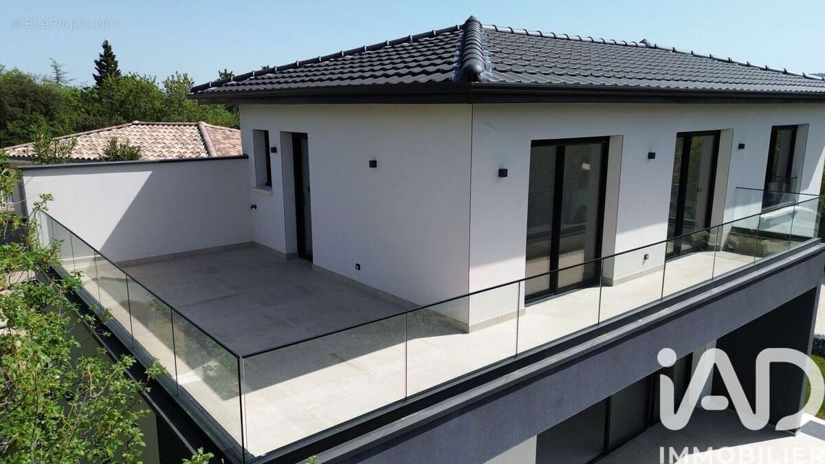 Photo 2 - Maison à MALATAVERNE