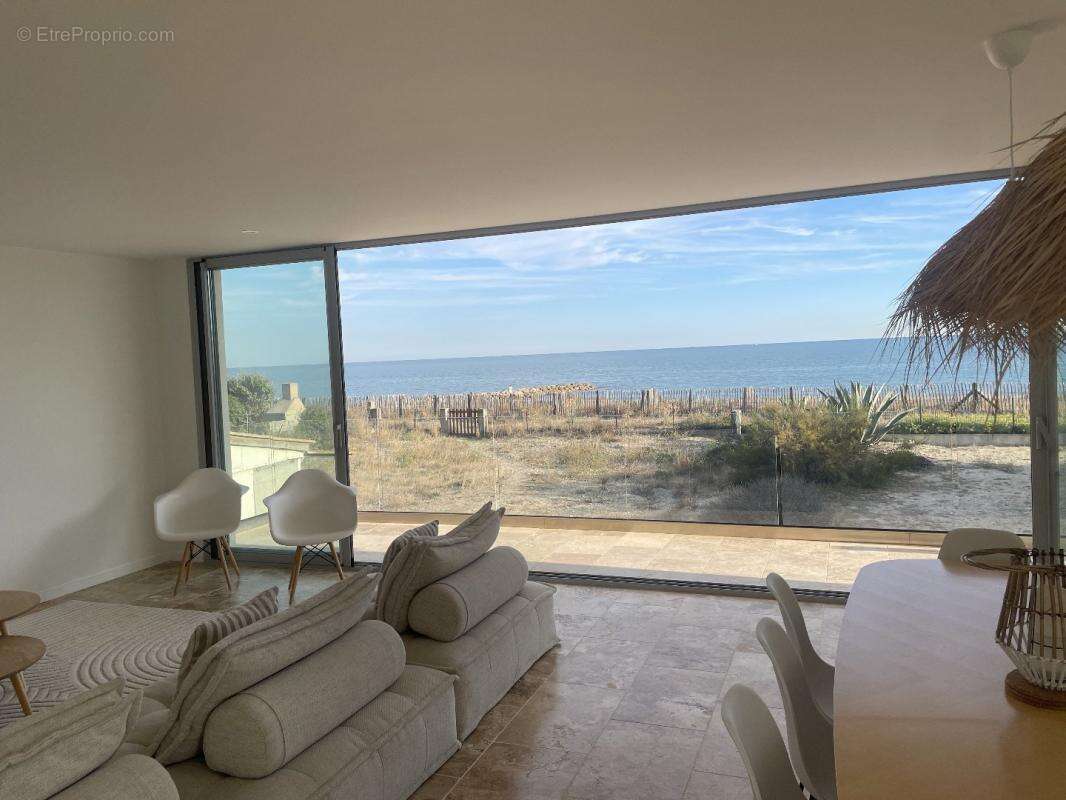 Maison à FRONTIGNAN