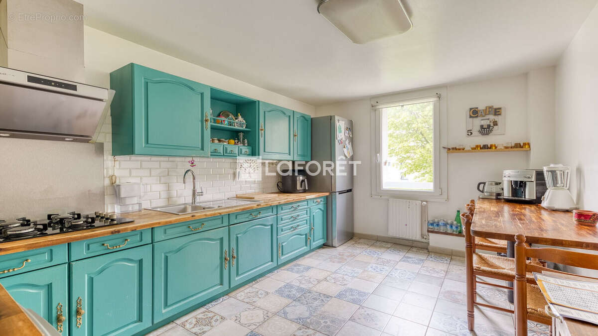 Appartement à ROISSY-EN-BRIE