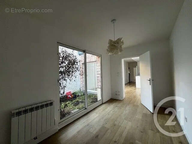 Autre à LILLE