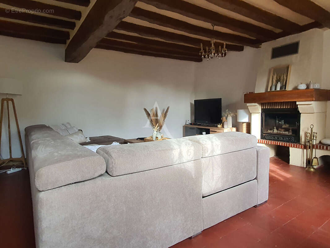 Maison à NOYERS-SUR-CHER