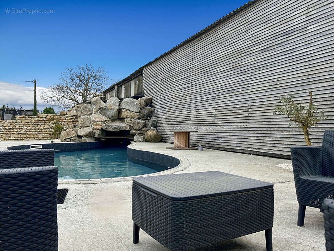 Maison à CHAILLE-LES-MARAIS