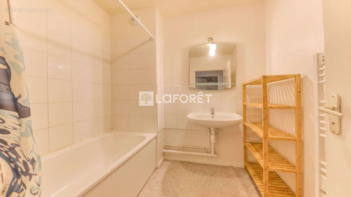 Appartement à ROISSY-EN-BRIE