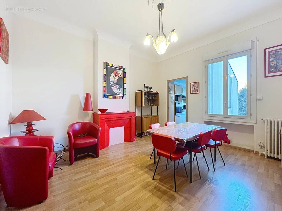Appartement à NIMES