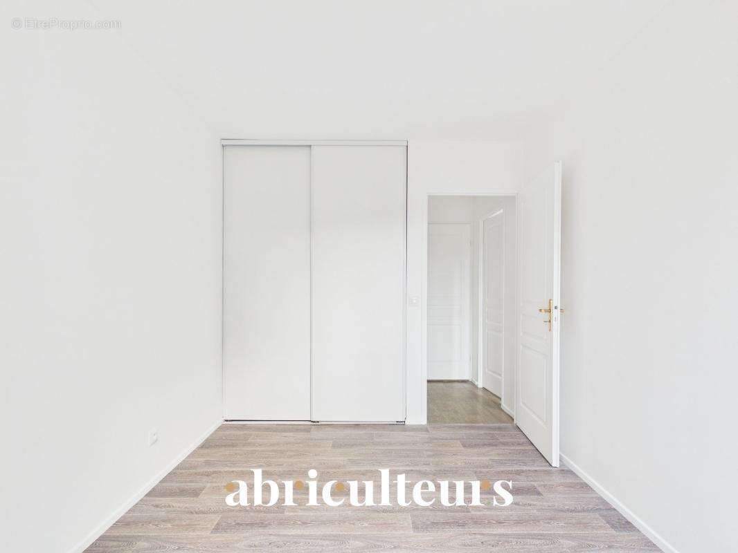 Appartement à SURVILLIERS