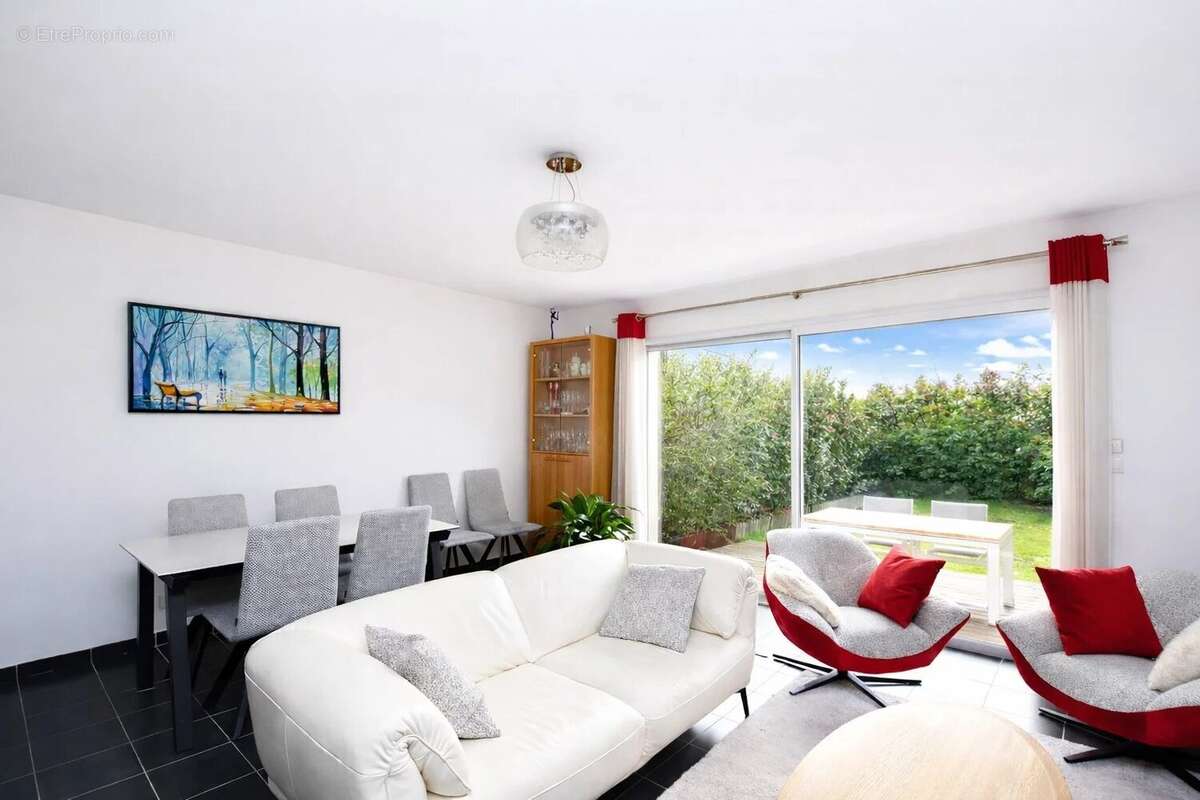 Montesson - 3 mn centre ville - maison de 135 m² au sol - 4 chambres - terrain 265 m² - photo 3