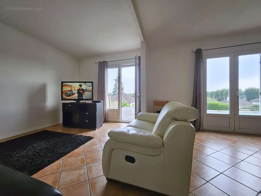 Photo 5 - Maison à BREVAL