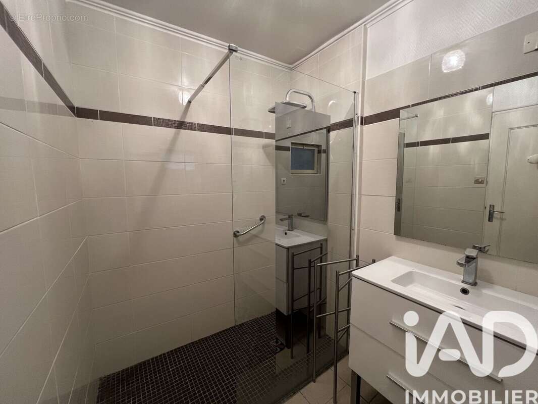 Maison 107 m² à Forges  - photo 7
