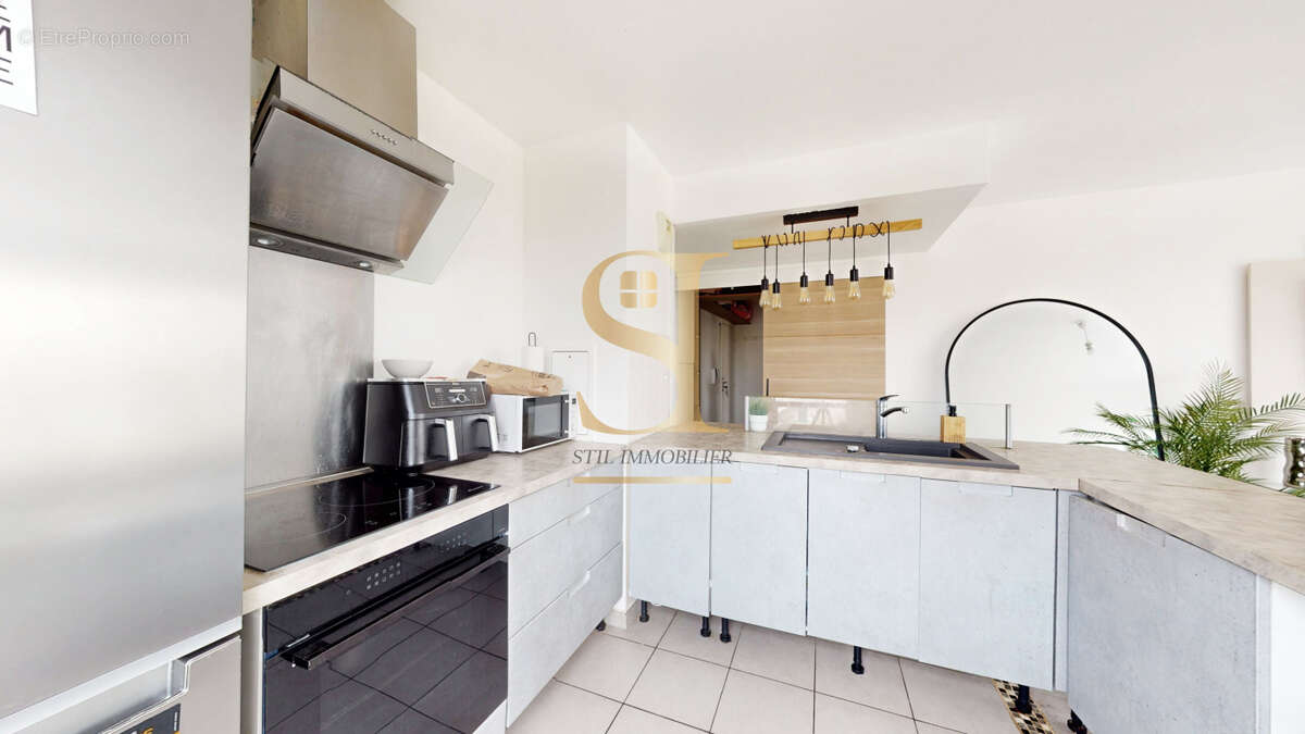 Appartement à MOISSY-CRAMAYEL
